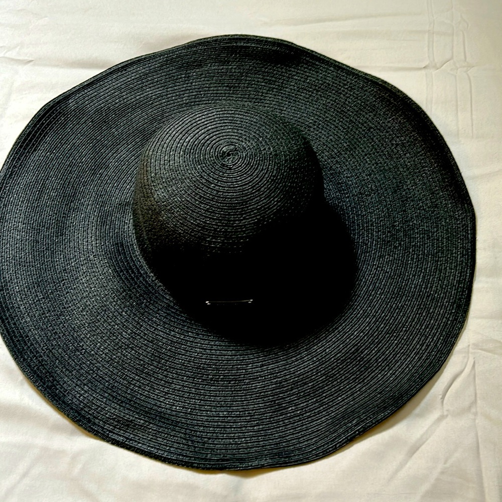 LAUREN Ralph Lauren wide brim floppy sun hat